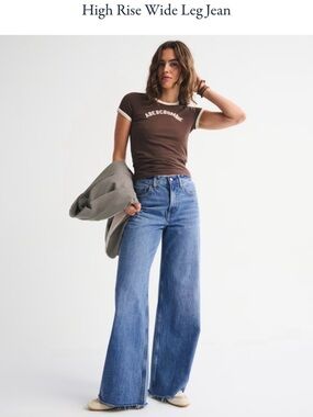 Abercrombie High Rise Wide Leg size 26 medium with hem distress